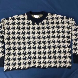 Max Studio Houndstooth Crop Sweater Size Small